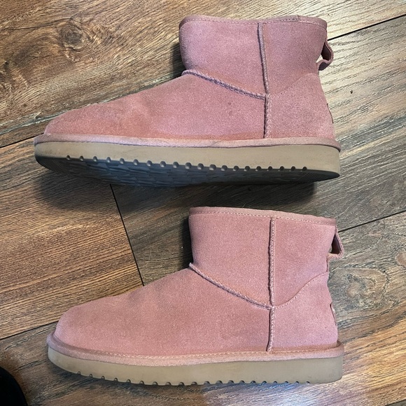 Light pink short uggs boots booties koolaburra - Picture 6 of 7